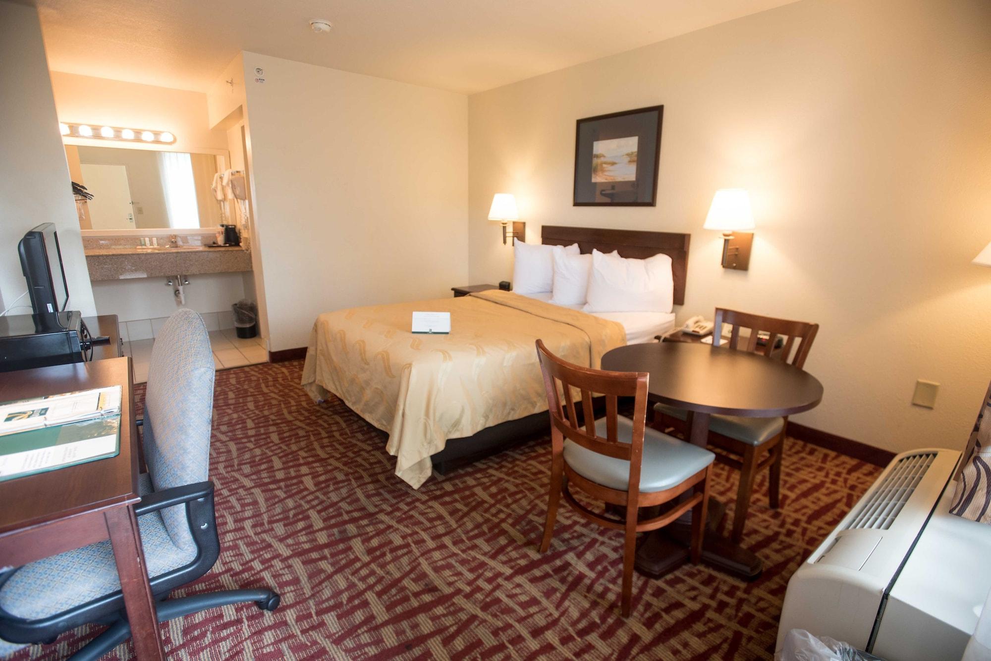 Quality Inn At Town Center Beaufort Exterior foto