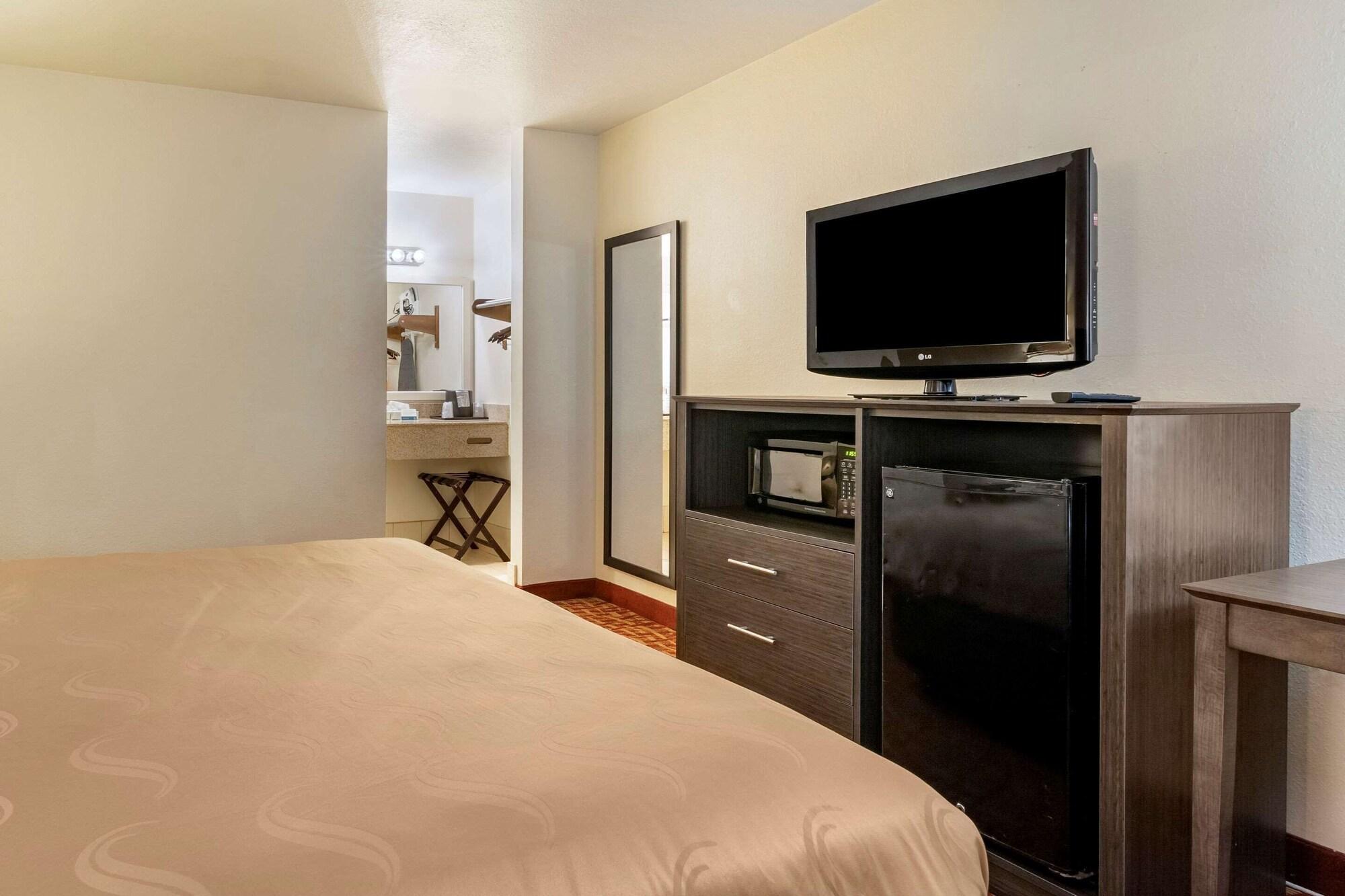 Quality Inn At Town Center Beaufort Exterior foto