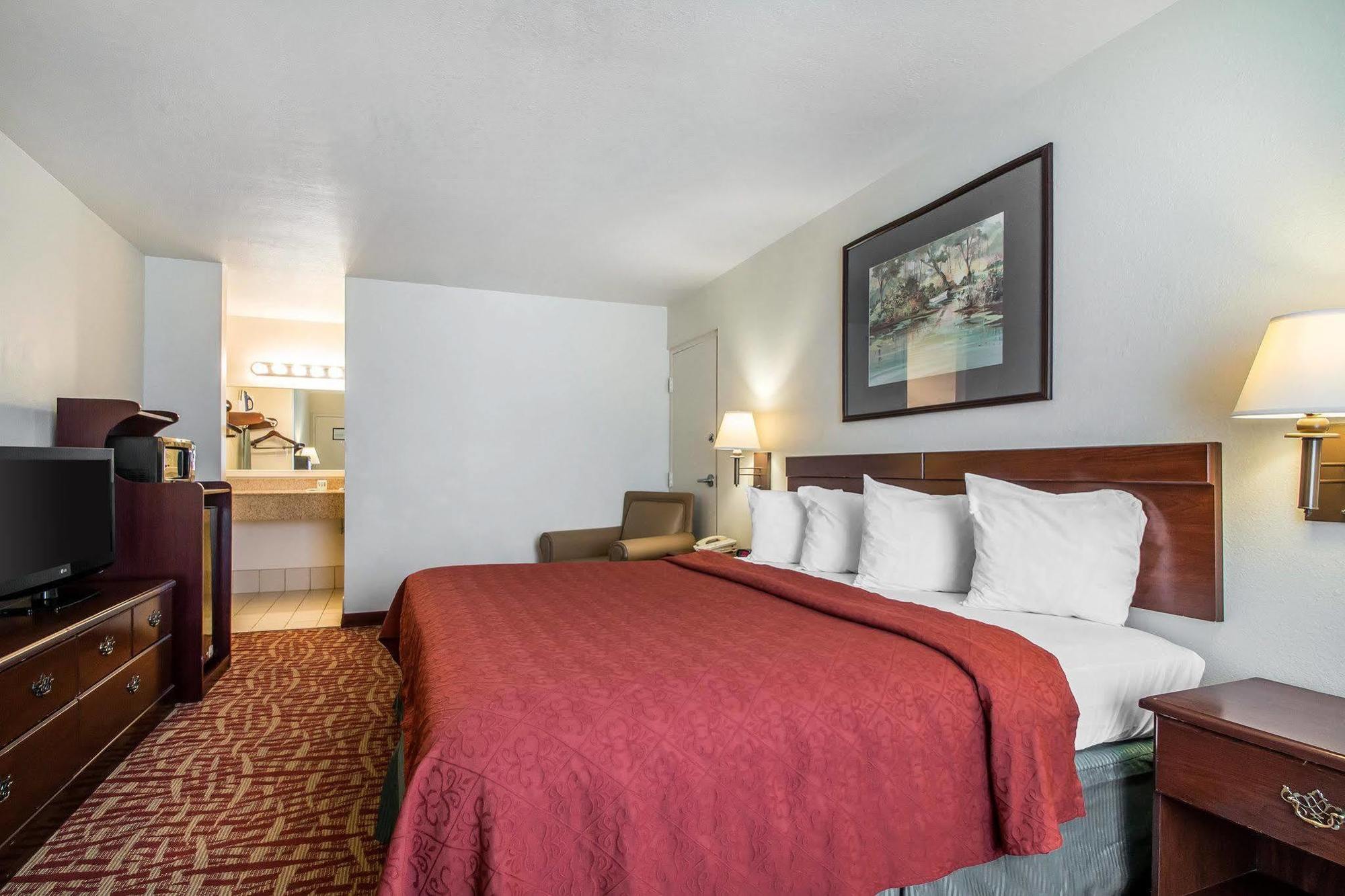 Quality Inn At Town Center Beaufort Exterior foto